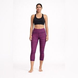 Lululemon Womens 4 Purple Striped High Rise Crop Leggings Pull On Yoga Athletic